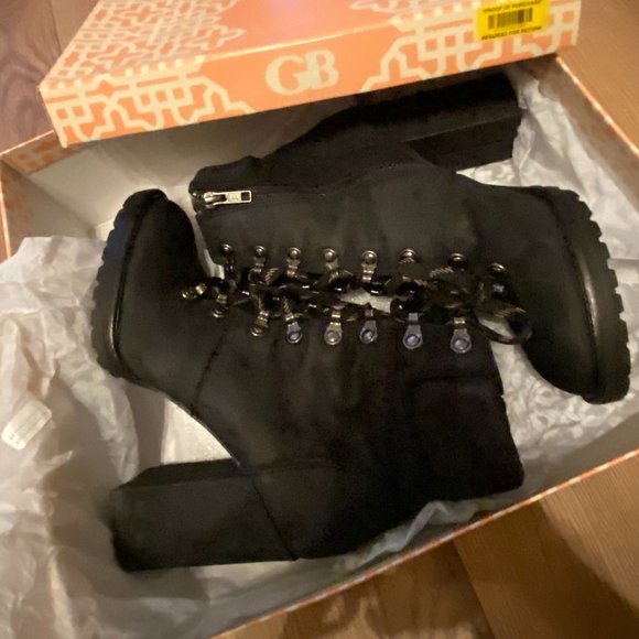 GB Gianni Bini women's ankle boots Suede. - Picture 7 of 9